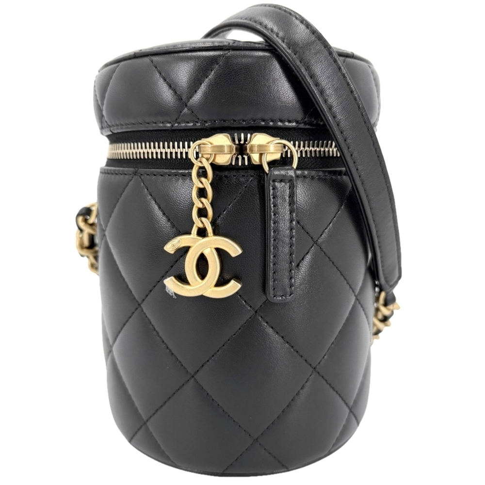 Chanel Women's Matelasse Chain Shoulder Bag, Vanity Crossbody Coco Mark, Lamb...